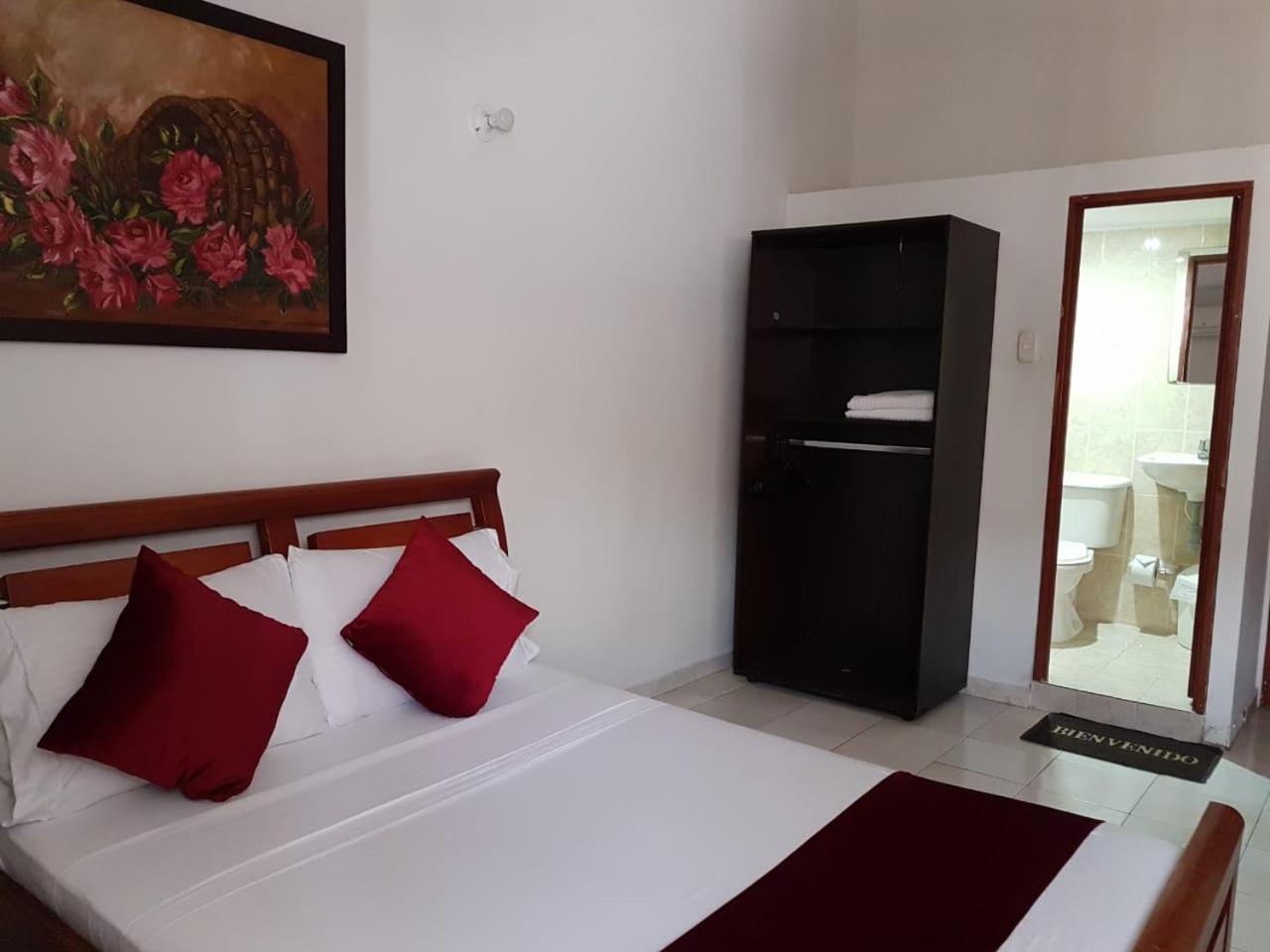 Hotel Don Juan Colonial Floridablanca Eksteriør billede